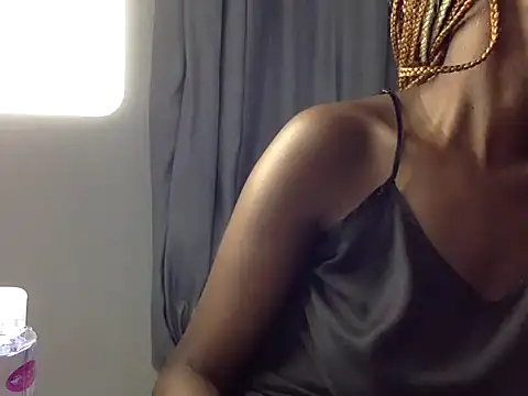 Layzeetovy live cam on StripChat