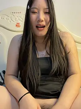 ViVian-xxxx live cam on StripChat