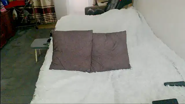 sex2 live cam on StripChat