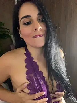 miaswwe (F milf) - naked + doggy