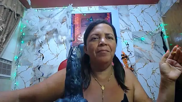 alina_maturehot
