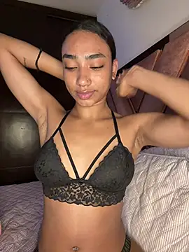 Mia-Lorette