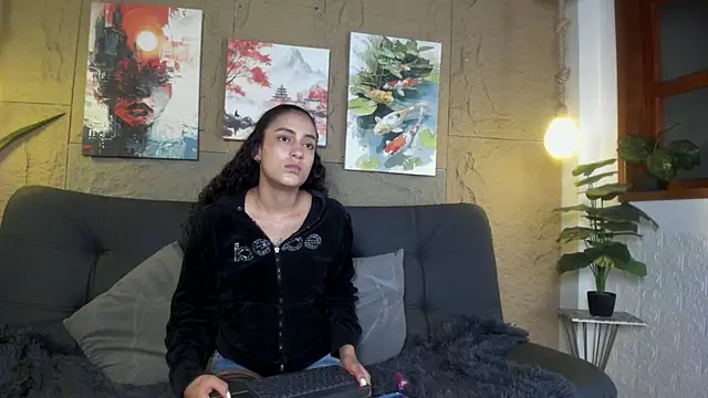Layla_707 webcam