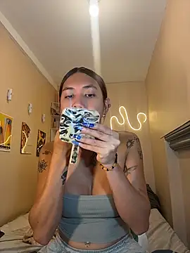 empressqueen_zoe