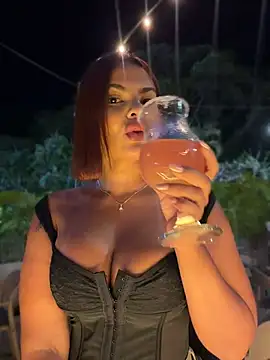 Irina_Velvett webcam