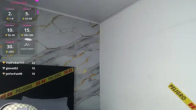 nina_hot26