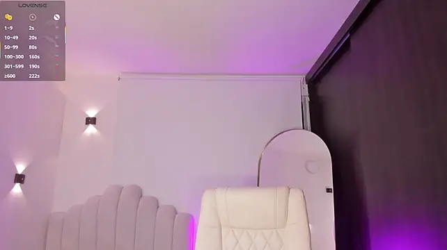 AmberLewis_
