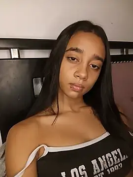Zoe_Sweett18