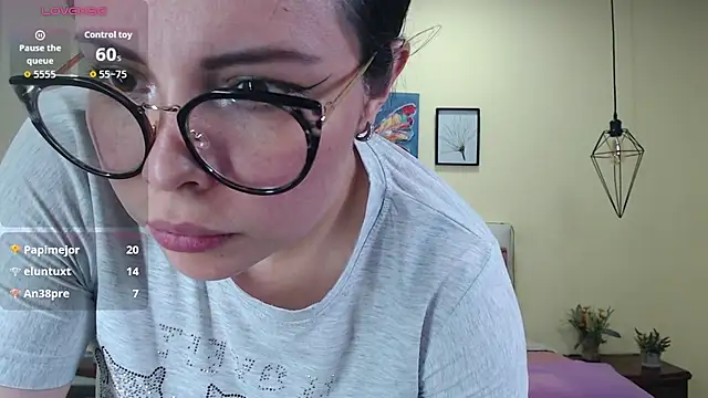 Megan_05_