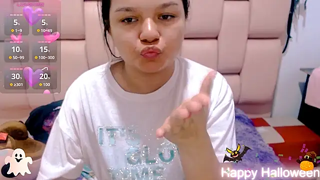 naomi_cute19