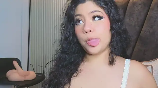 AnitaCute_
