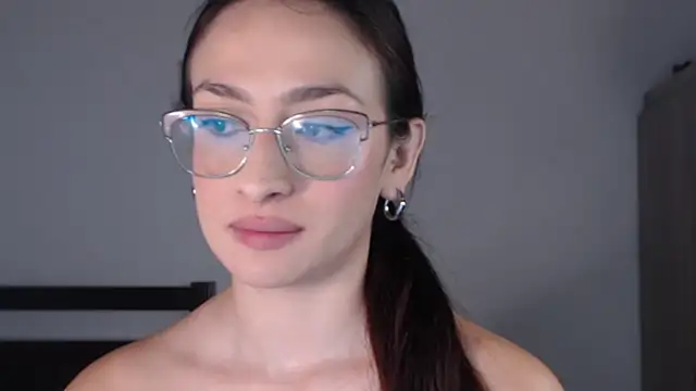 AndraCyruss_