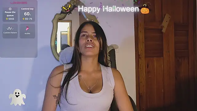 nairobi8 live cam on StripChat