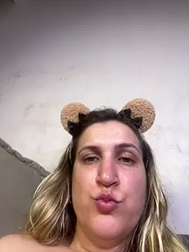 Bia_sexynovaes