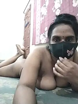 Puja-3232 live cam on StripChat