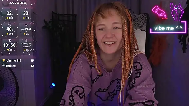 Ricki_Bloom live cam on StripChat