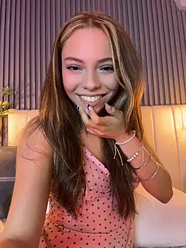 Mia_honey3