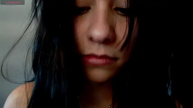 jones_cassie live cam on StripChat
