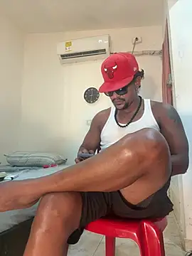 bigdick211292 (M young) - Fuck hard 🥵🍆🥛 give me my hot 🥵 milk