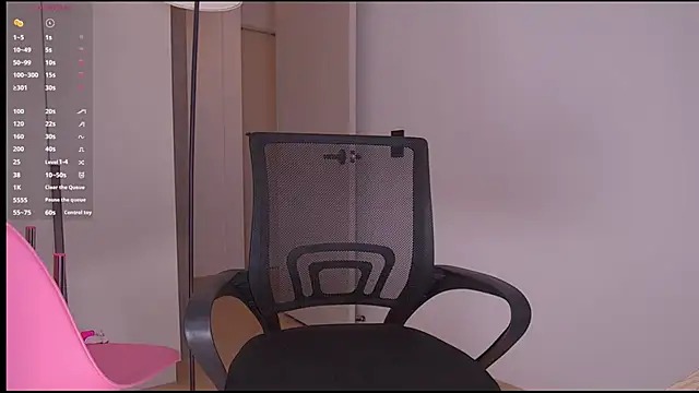 Sarah_cam06
