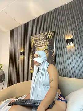 AylaNoir
