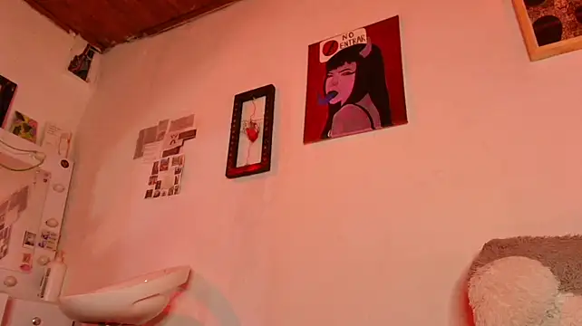 Aurora_Wish_ live cam on StripChat