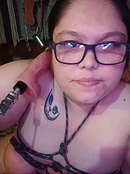Bel_BDSM