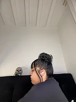 __itsbambi webcam