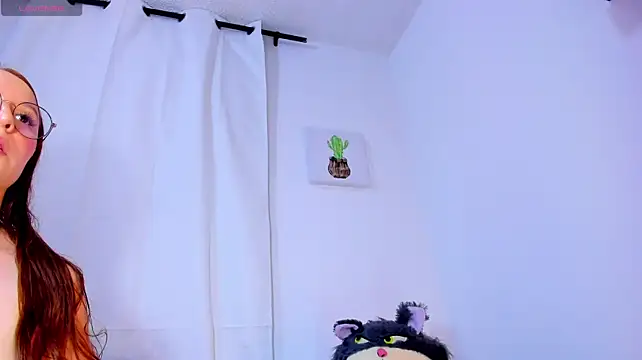 sammanthagrey (F young) - POV ASS CLOSE UP + DILDO DEEP TEASE 👁️⚡