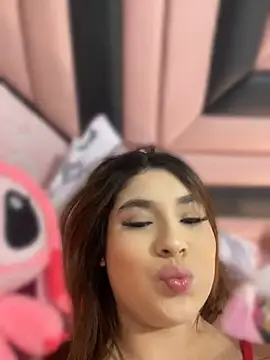 luna_priv live cam on StripChat