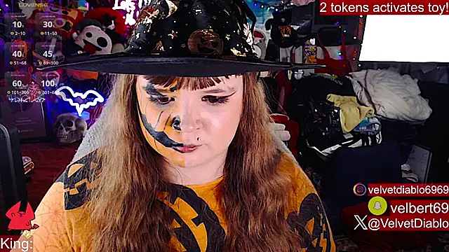 velvetdiablo (F young) - Can I use your face as a seat?