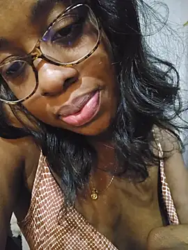 im_camila__ (F young) - Horny & Wet pussy❤️‍🔥Nude me