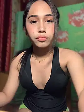hugecock_mandy live cam on StripChat