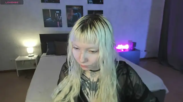 tattoo_art_baby live cam on StripChat