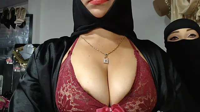 nadia__abaud live sex cam