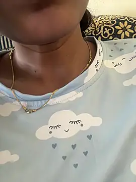 Priyaa_bold