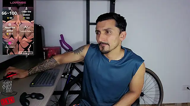 Marck_Muscle live cam on StripChat