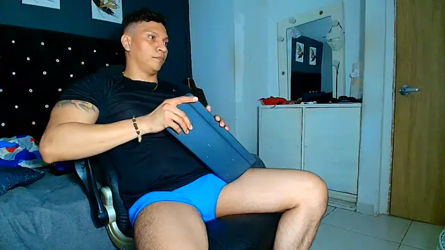 ethan_dalton_ live cam on StripChat