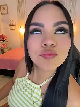 amber_white15