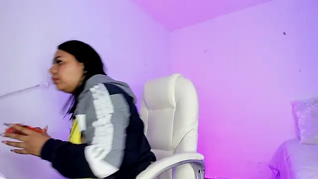 Juliet_Ember01