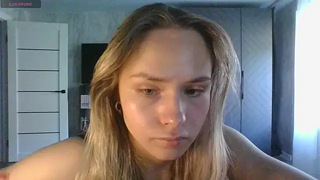 Annie_Cohn