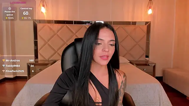 ArianaWest1