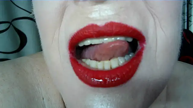 SWEET--Nika live cam on StripChat