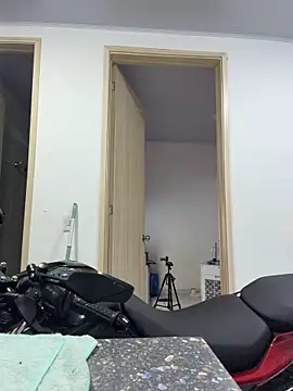 sofiCherry_ live cam on StripChat