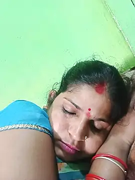 Joohi_Chawla143 live cam on StripChat