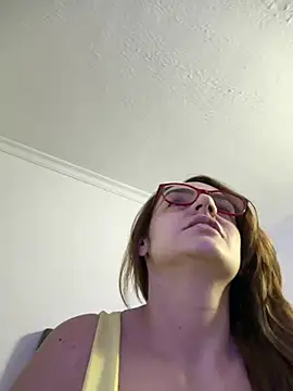 violet_candy11 live cam on StripChat