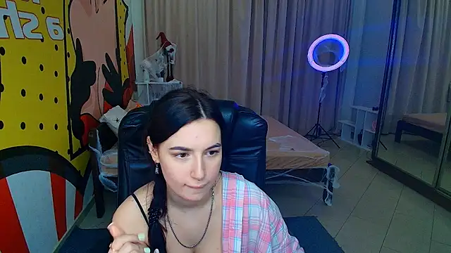 Mila_Vael live cam on StripChat
