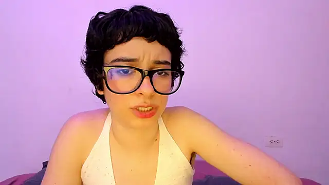 Diotima_ live cam on StripChat