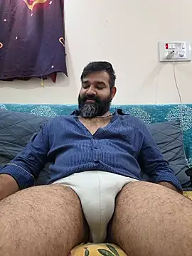 Fun_Guuy live cam on StripChat
