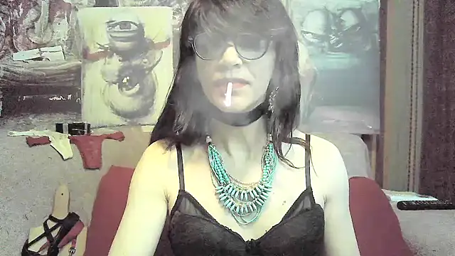 TheBlackWtch live cam on StripChat